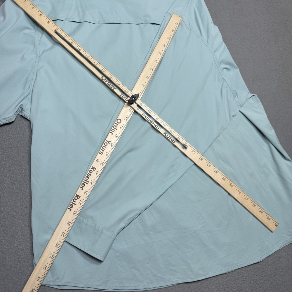 Poncho Men's Casual Button-Down Shirt in Light Sage - Picture 7 of 11